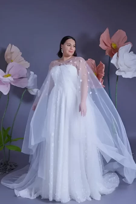 Poppy by White Studio Curve