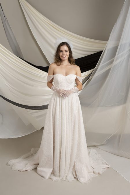 Hollie MM213 by Millie May